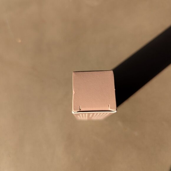 RMS Beauty Eyelights Cream Eyeshadow | STROBE: Champagne Minnk - Picture 12 of 15
